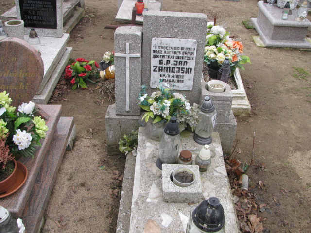 Grób Jan Zamojski